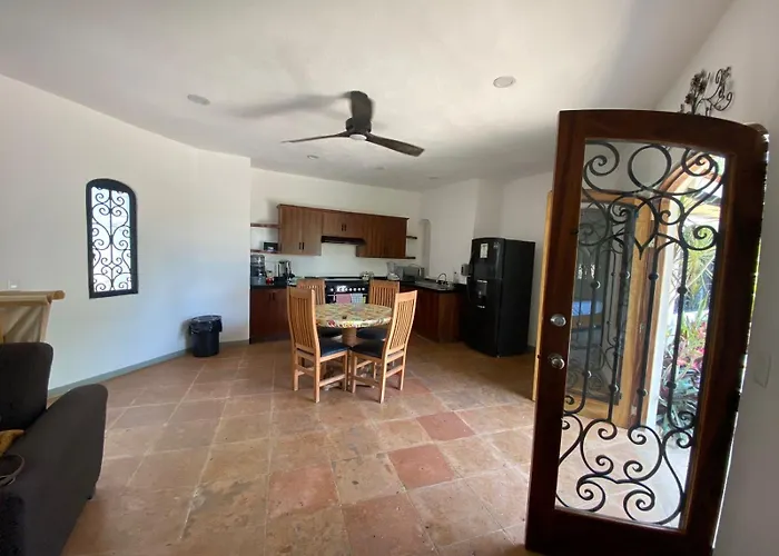 Casa Kahakai 1